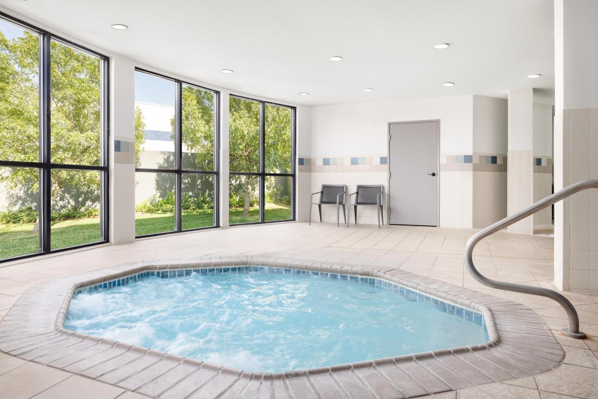 Отель Courtyard By Marriott Amarillo West/Medical Center Экстерьер фото