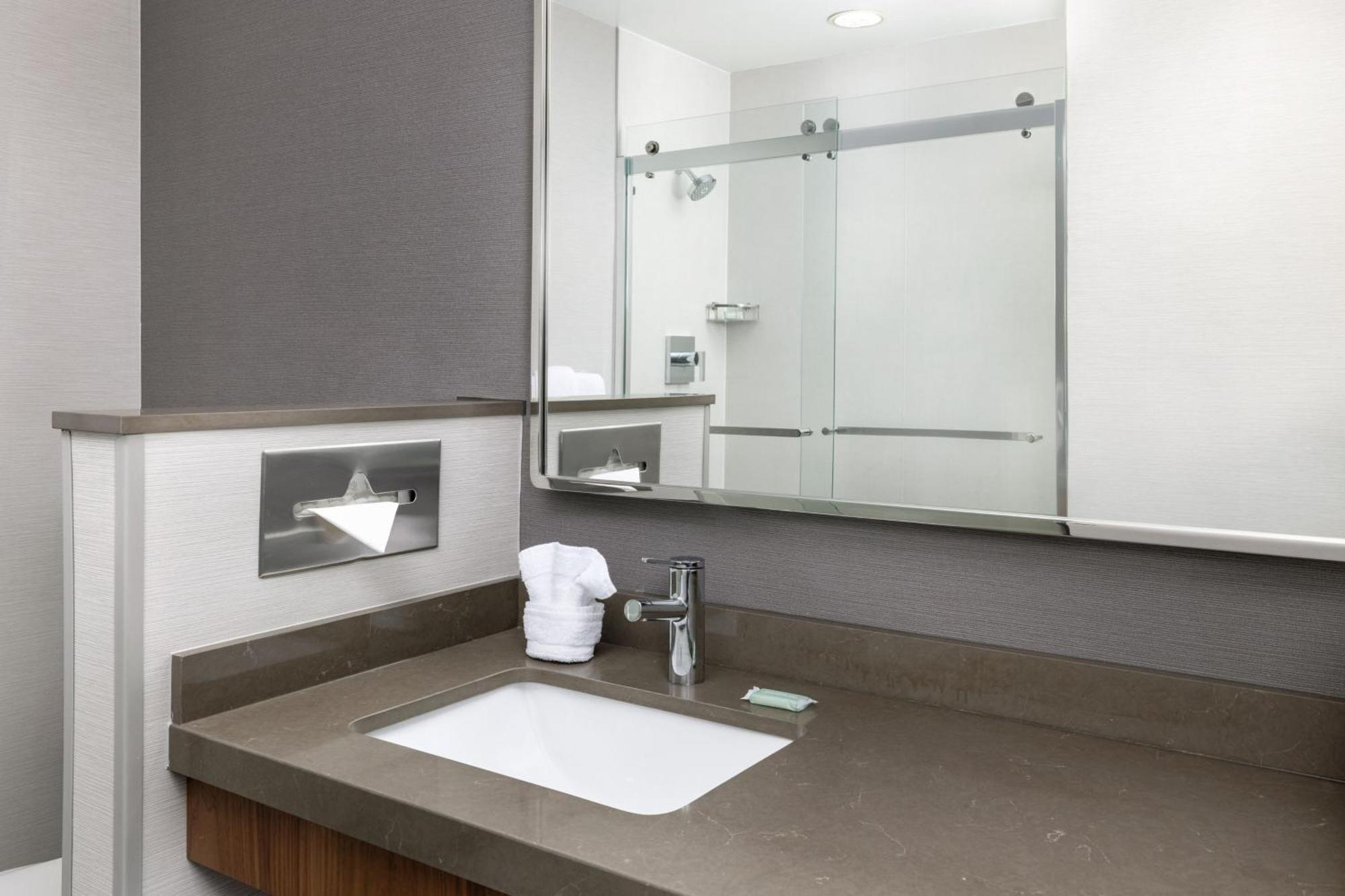 Отель Courtyard By Marriott Amarillo West/Medical Center Экстерьер фото
